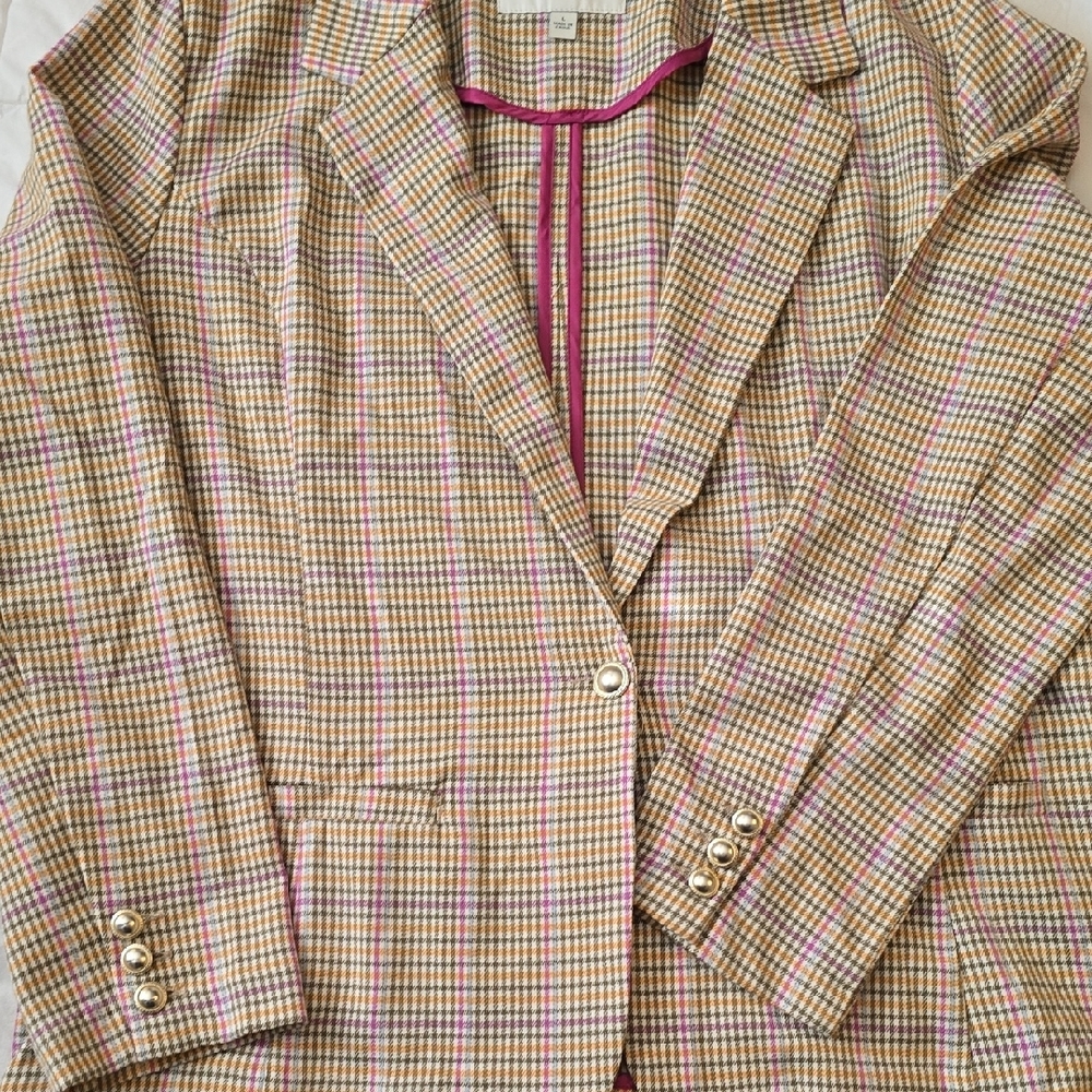 Liverpool Cream and Pink Blazer Timeless Design